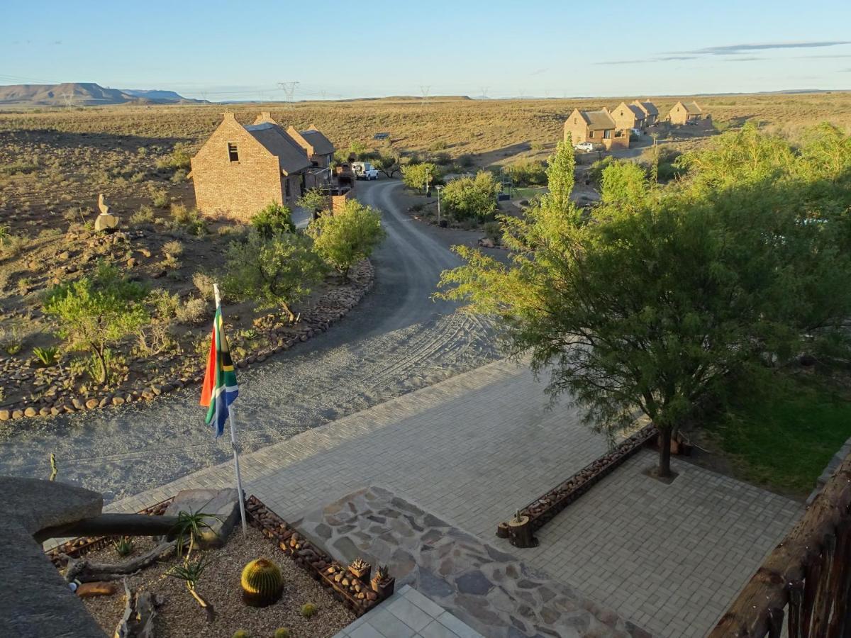 Teri-Lemveli Lodge Beaufort West Dış mekan fotoğraf