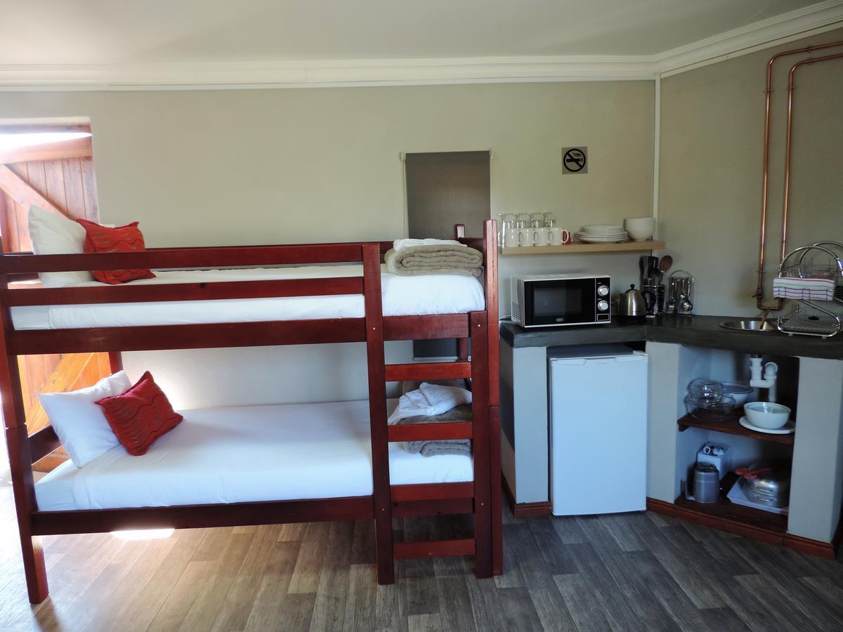 Teri-Lemveli Lodge Beaufort West Dış mekan fotoğraf